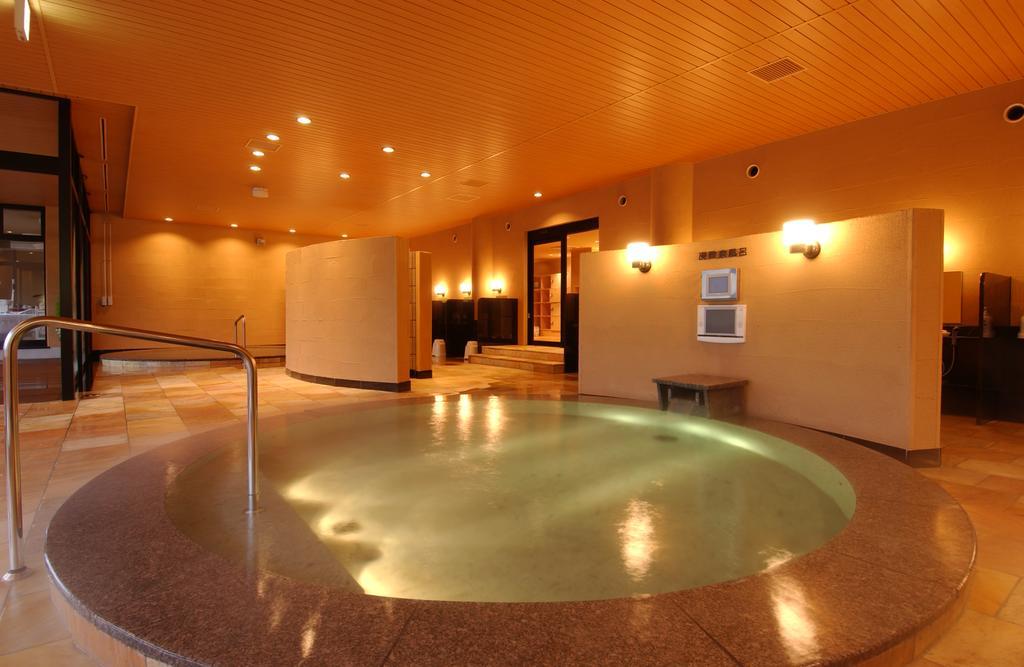 Iizaka Hotel Juraku Fukushima  Exterior photo