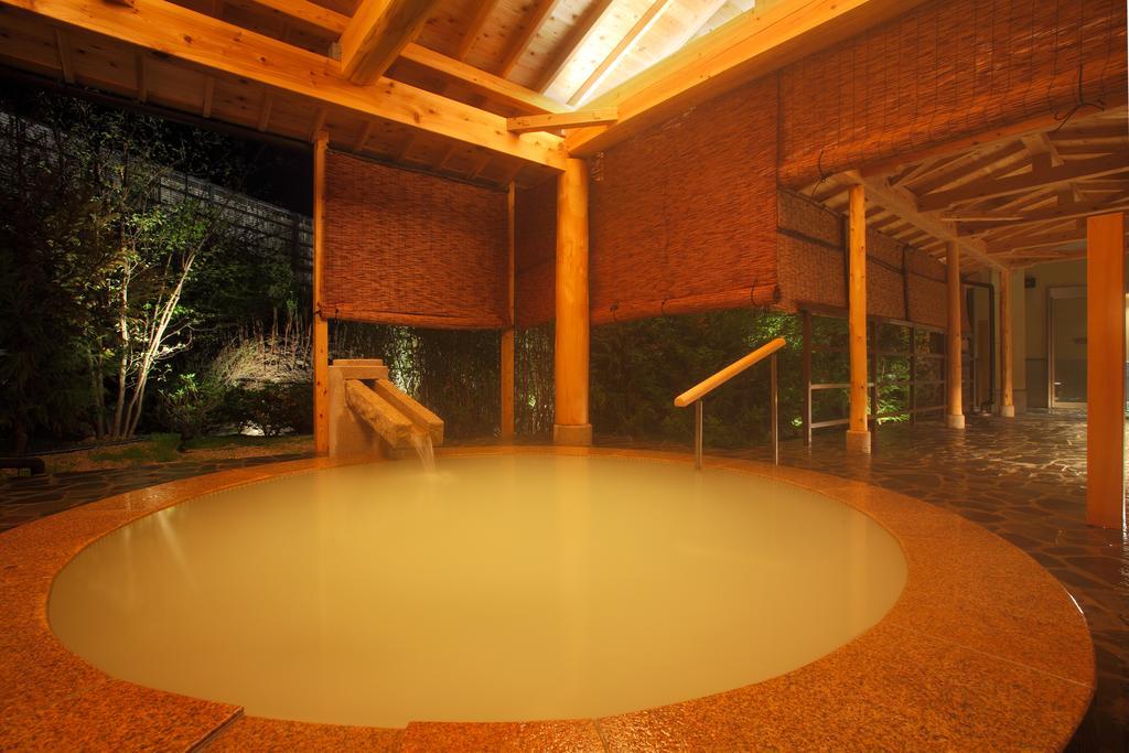 Iizaka Hotel Juraku Fukushima  Exterior photo