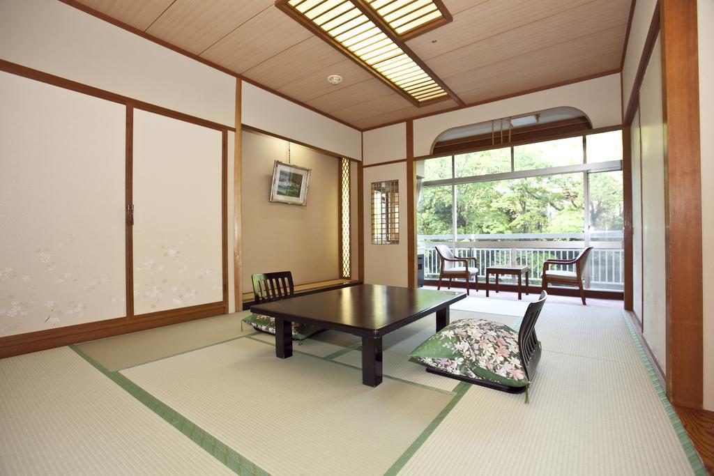 Iizaka Hotel Juraku Fukushima  Exterior photo