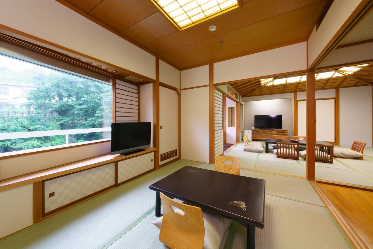 Iizaka Hotel Juraku Fukushima  Exterior photo